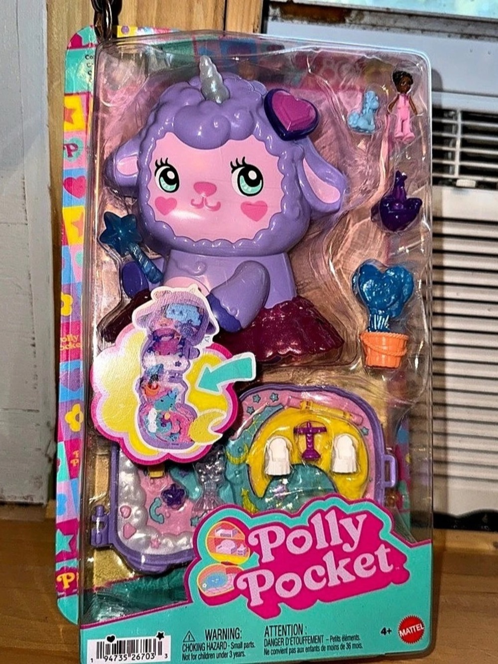 Polly Pocket compact playset Purple & Pink NWT